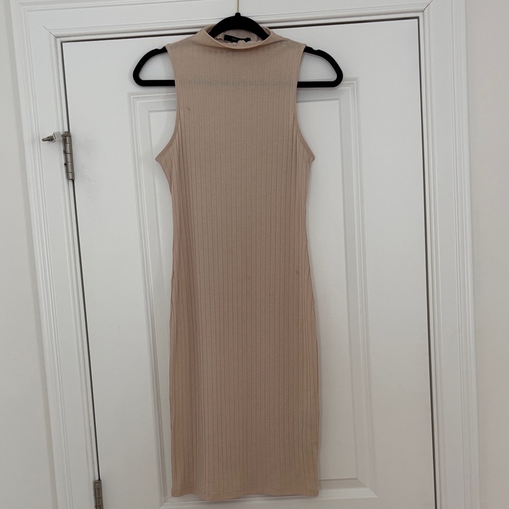 Forever 21 Beige Ribbed Midi Dress